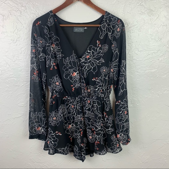 ASTR the label black floral romper sz Small - Picture 3 of 10